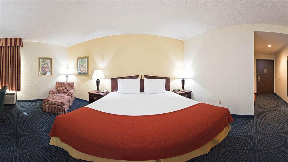 Hotel La Quinta By Wyndham Jonesboro Zewnętrze zdjęcie