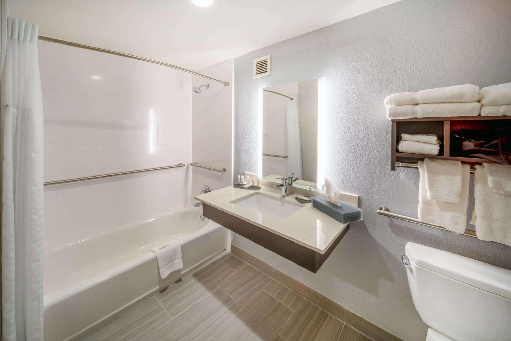 Hotel La Quinta By Wyndham Jonesboro Zewnętrze zdjęcie